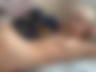 itsjustmecassie69's Live Sex Cam Show