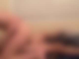 itsjustmecassie69's Live Sex Cam Show