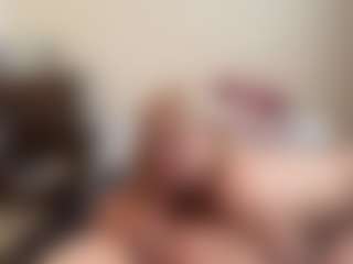 itsjustmecassie69's Live Sex Cam Show