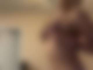 itsjustmecassie69's Live Sex Cam Show