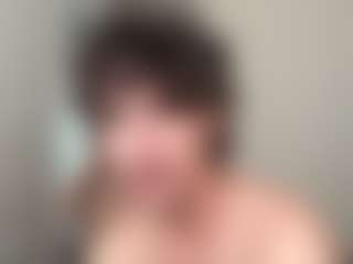 itsjustmecassie69's Live Sex Cam Show