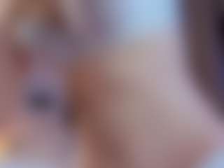 Live cam show with JaynaLedec - Blonde Hair on SinfulBabes
