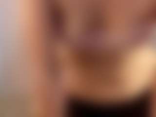 JaynaLedec's Live Sex Cam Show