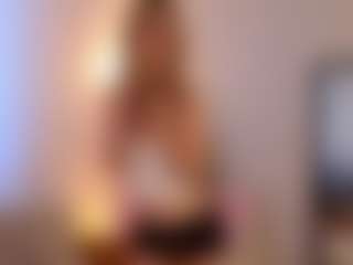 JaynaLedec's Live Sex Cam Show