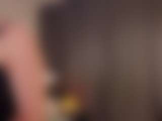 Live cam show with Aria - Normal on xfollow cams