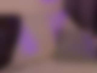 Live cam show with Aria - Camel Toe on Camming Site