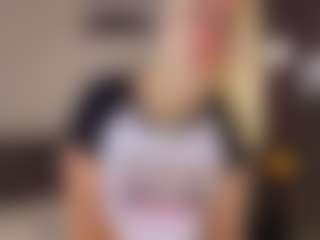 Live cam show with Aria - Young Adult on xfollow cams