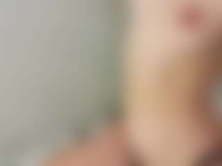 Aria's Live Sex Cam Show