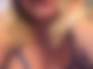 juju902's Live Sex Cam Show