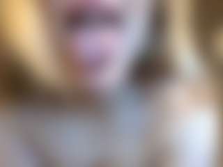 Live cam show with JulietaLane - Full Nudity on CamwithHer