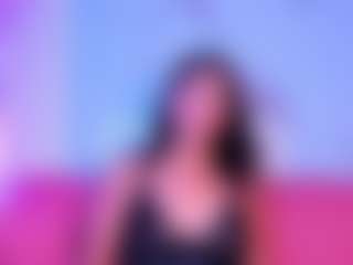 Live cam show with Luna - Squirt on 1on1-livenow