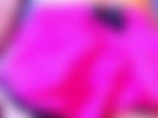 Live cam show with Luna - Drinking on Free Soda