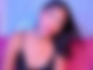 Live cam show with Luna - HD on makecum.org