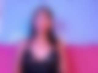 Live cam show with Luna - Tattoos on Camsoda Late Night