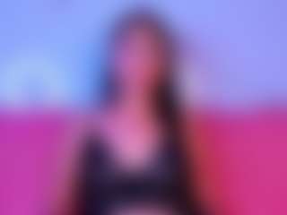 Live cam show with Luna - Cum on friskycurves.com