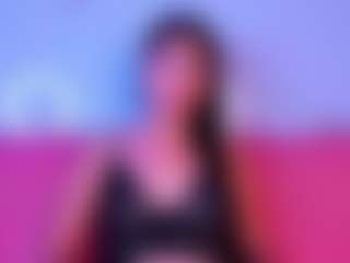 Live cam show with Luna - Cum on Adult Interactions