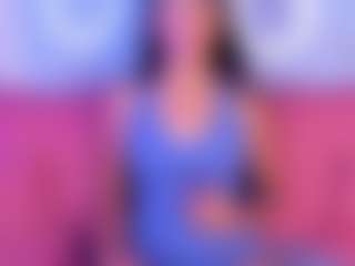 Live cam show with Luna - Fingering on CSO-WL