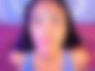 Live cam show with Luna - Twerk on Latina Girls