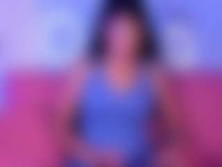 Live cam show with Luna - Brown Hair on 1on1-livenow