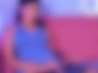 Live cam show with Luna - Brown Hair on hotwifechat.live