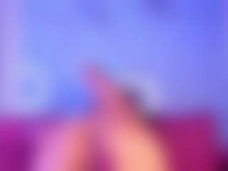 Live cam show with Luna - Anal Brown Hair on Pornisteam.com