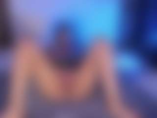 Luna's Live Sex Cam Show