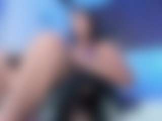Live cam show with Luna - Twerk on Milfs Live