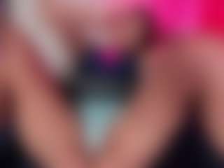 Live cam show with Luna - Anal Brown Hair on Gym Cam Girls