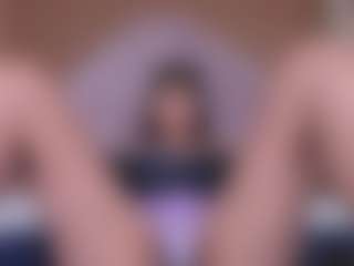 Luna's Live Sex Cam Show