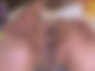 Live cam show with Luna - Deepthroat on xxxlivecams.org