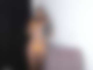 Live cam show with Luna - Mature on Big Tits