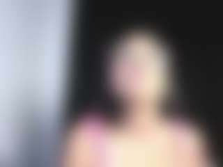 Live cam show with Luna - Mature on camtv