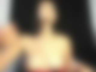 Live cam show with Luna - Ass Bouncing on Camsoda