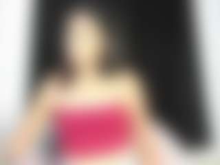 Live cam show with Luna - Mature on Lustler