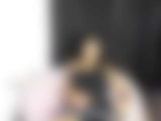 Live cam show with Luna - Blowjob Mature on SxyPornLive