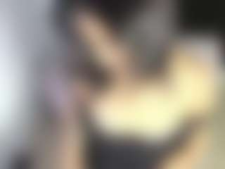 Live cam show with Luna - Big Ass on Camsoda