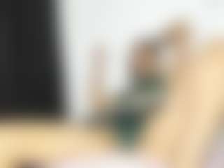 Live cam show with Luna - Erotic Dance on madthumbs