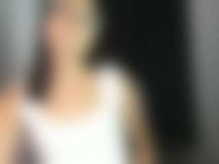 Luna's Live Sex Cam Show
