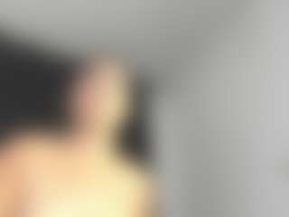 Luna's Live Sex Cam Show