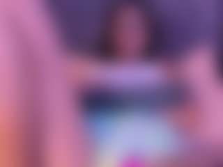 Live cam show with Luna - Fingering on CSO-WL