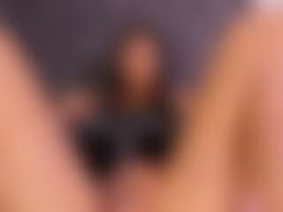 Luna's Live Sex Cam Show