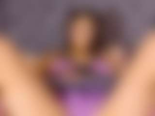 Live cam show with Luna - Ahegao on Camsoda