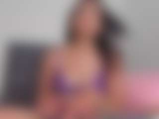 Luna's Live Sex Cam Show