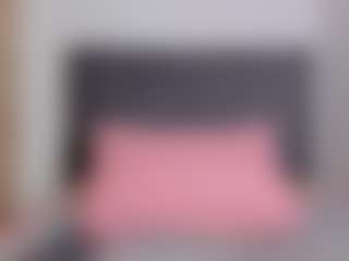 Live cam show with Luna - HD on Fling VIP Chat