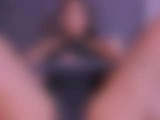 Live cam show with Luna - Shaved Pussy Brown Hair on Nude Chat * 1 On 1 Webcam Sex * Live Cam Show