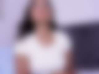Live cam show with Luna - Brown Hair on SinfulBabes