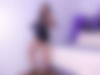 Live cam show with Luna - White on Soda Cam | colombia