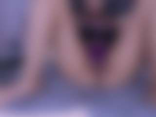 Luna's Live Sex Cam Show