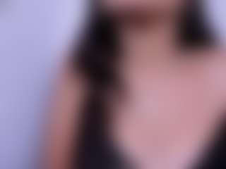 Live cam show with Luna - Brown Hair on thefappeningchat.com