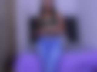 Live cam show with Luna - Twerk on Lustler